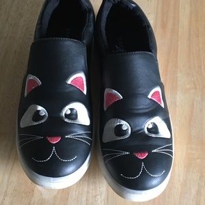 Cat / kitty slip on sneakers